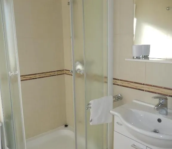 Oklopcic Трогір